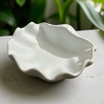 oyster shell concrete tray candle making jewellery India Karessa Candles