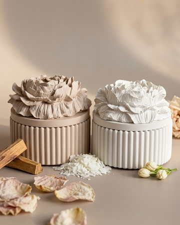 Concrete gypsum candle jar with flower lid India ribbed base lidded vessel DIY candle wholesale