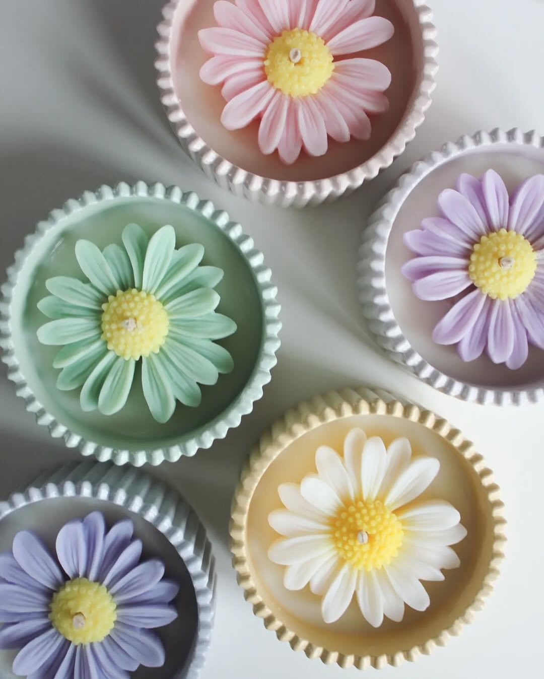 Daisy Ribbed Jar Candle Soy Wax Scented Candle Handpoured Candle