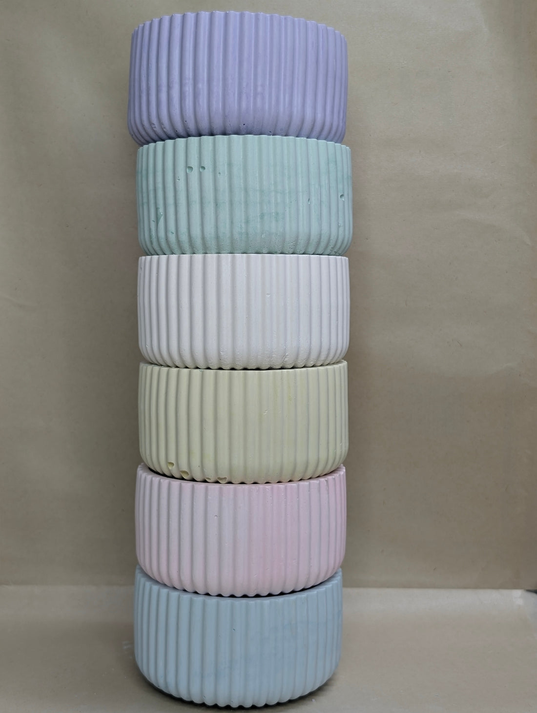 Concrete Ribbed Urli Bowl For Candle Making