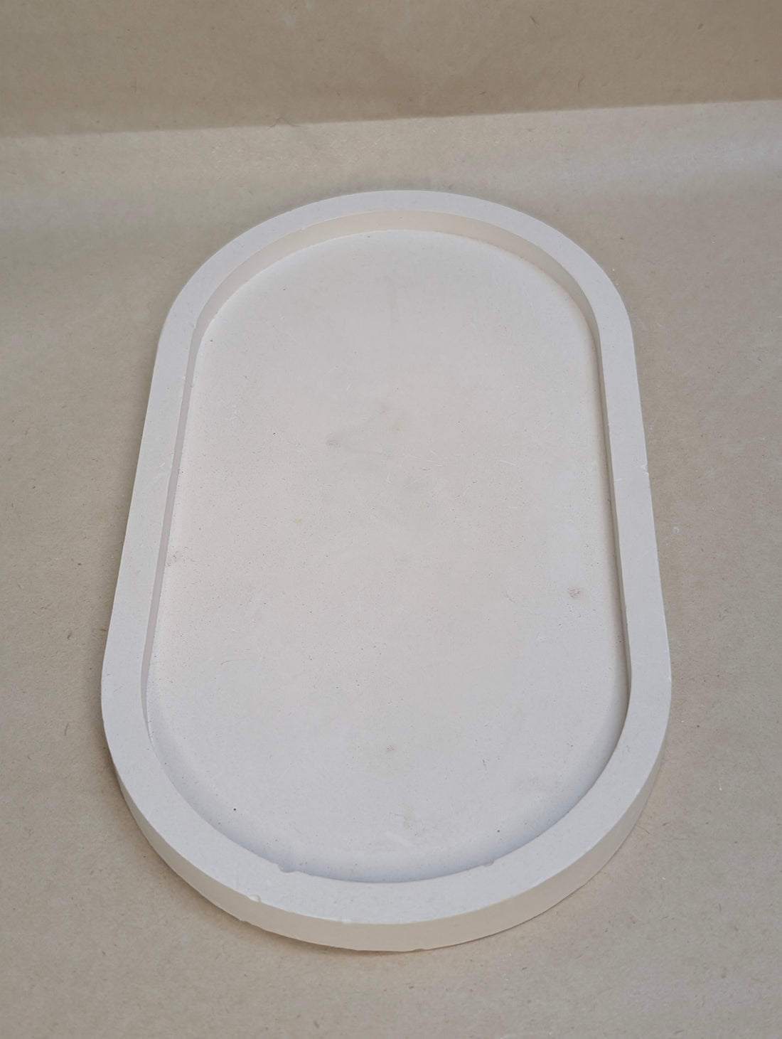 White Long Oval Concrete Tray For Jewellery