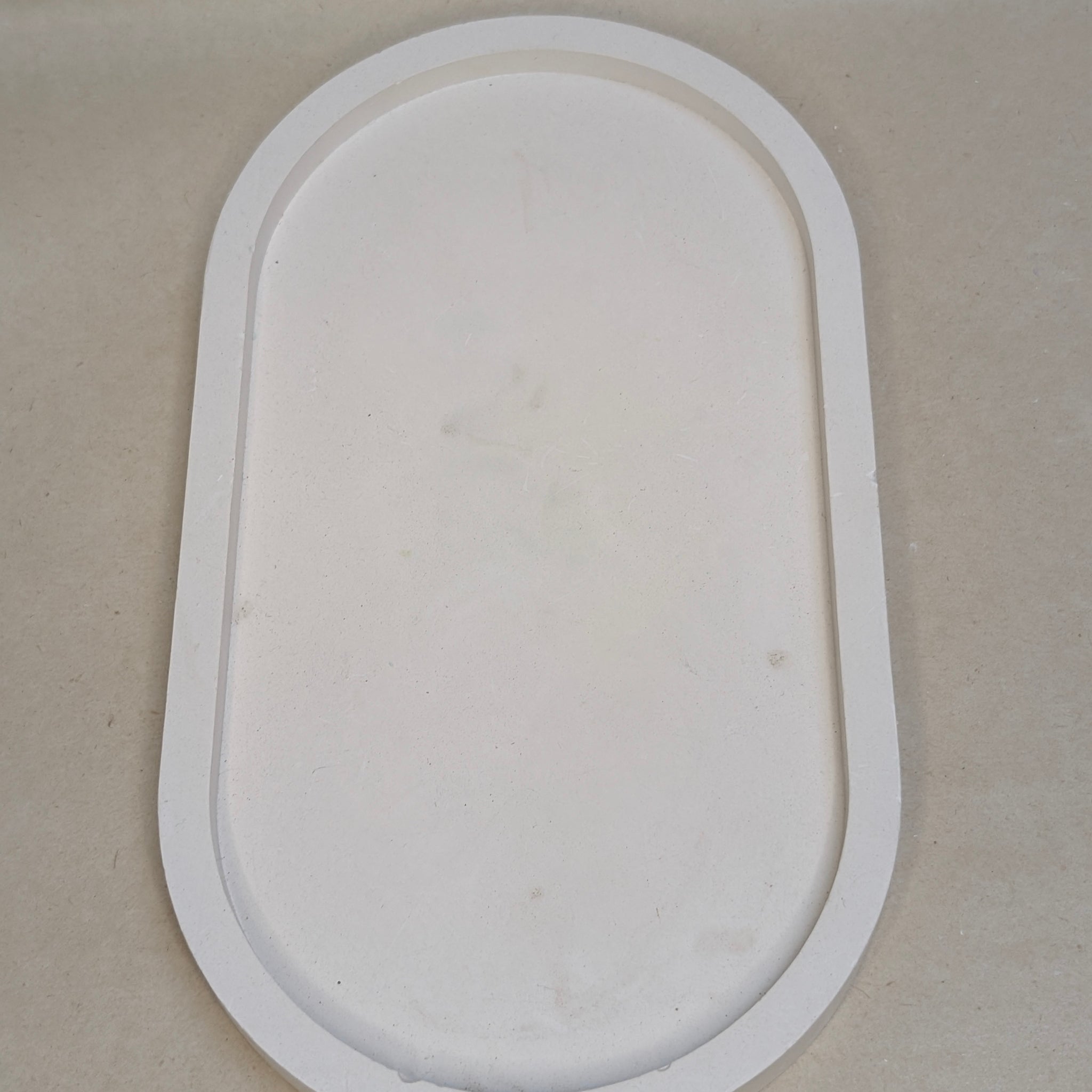 White Long Oval Concrete Tray For Jewellery