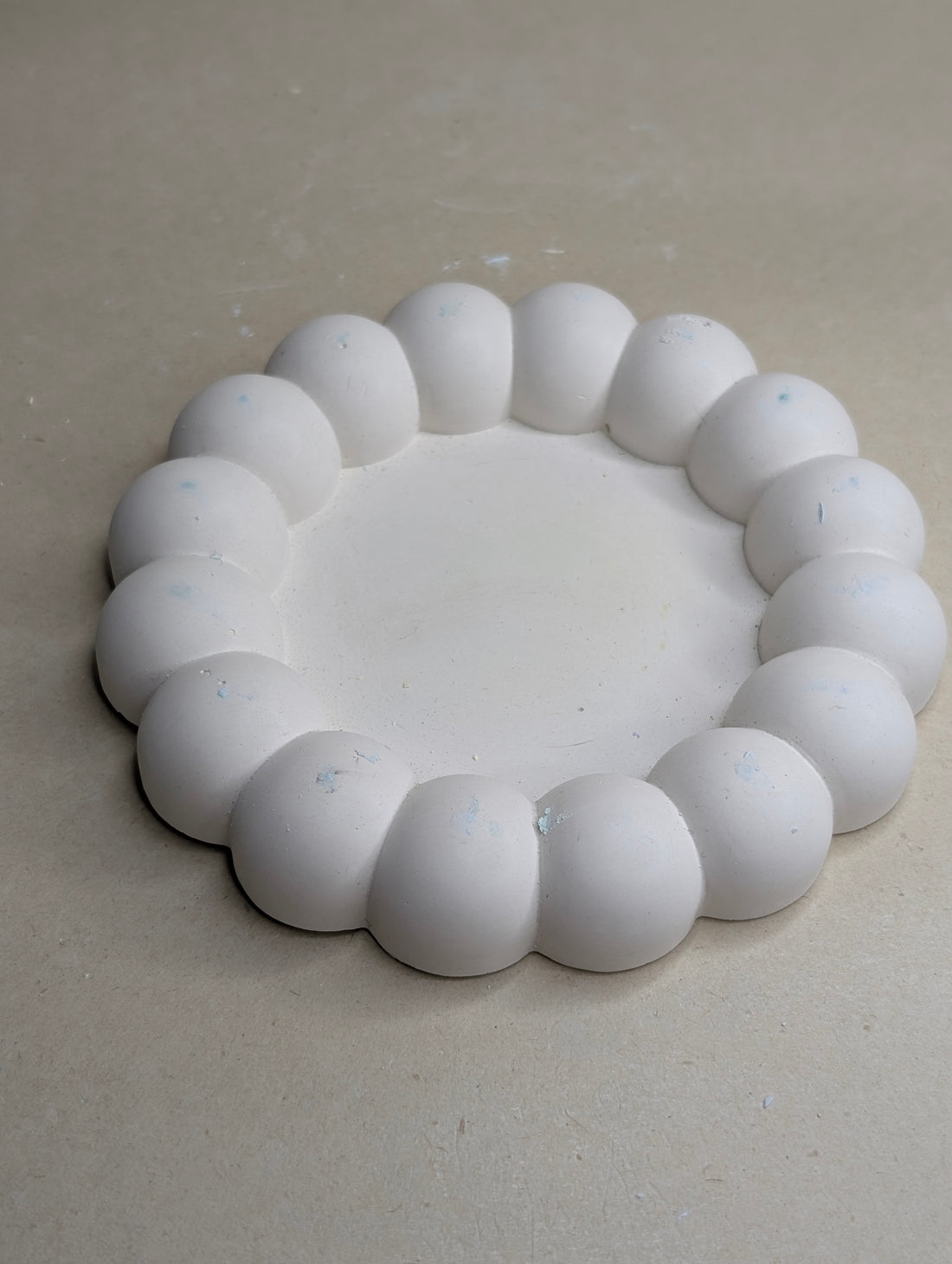 White Small Concrete Tinket Tray For Jewellery
