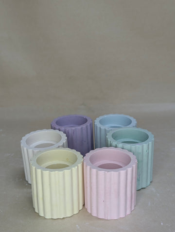 Ribbed Candle Holder