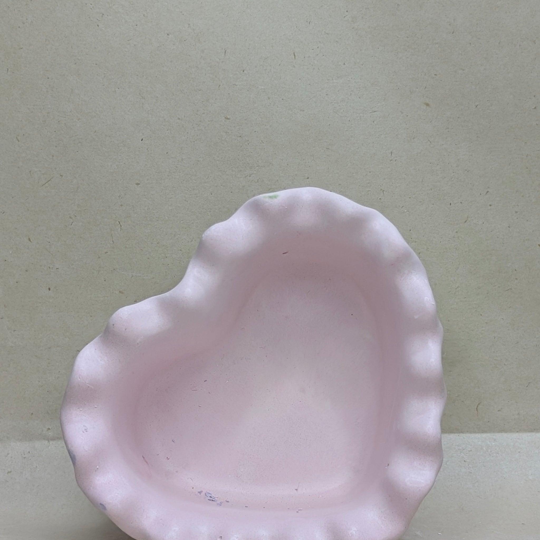 Pink Heart shaped Concrete Candle Jar for Candle Making