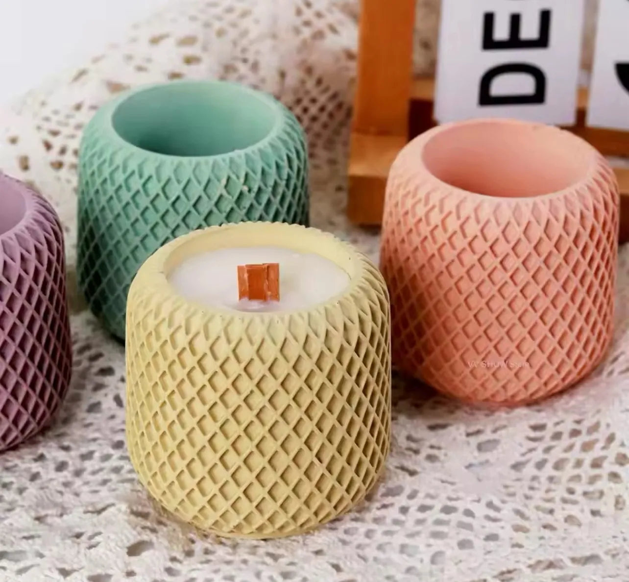 concrete mesh pot candle soy wax candle
